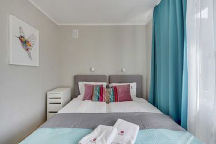 Room 35 of 65