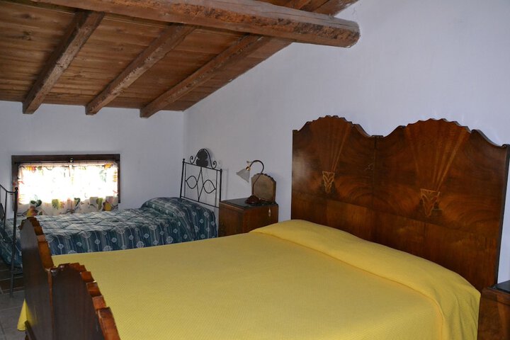 Room 9 of 41