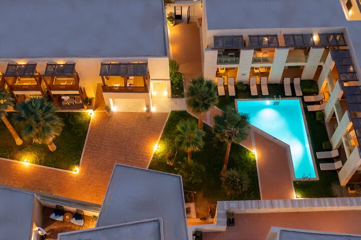 Terrace/Patio 48 of 136