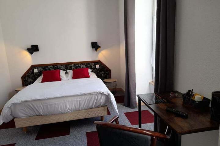 Room 41 of 71