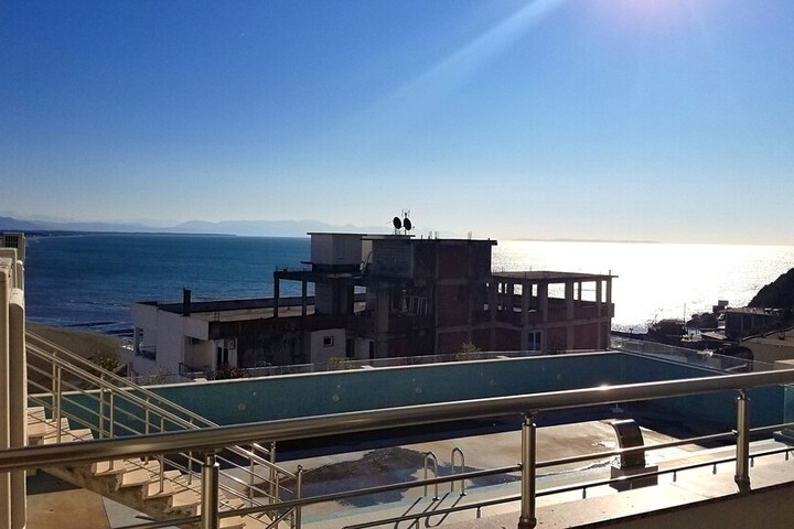 Terrace/Patio 72 of 100