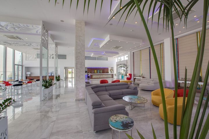 Hotel Lobby