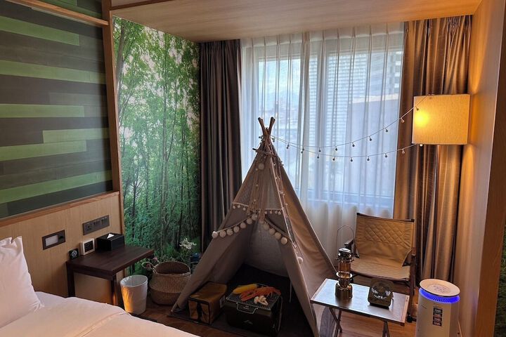Room 41 of 73