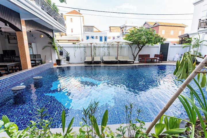 Pool 39 of 53