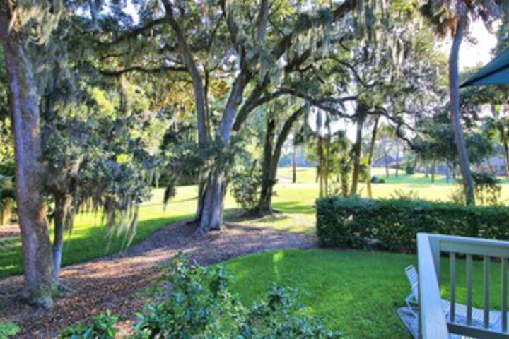 Property Grounds 25 of 38