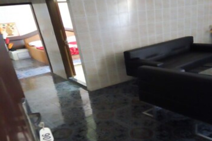 Room 7 of 21