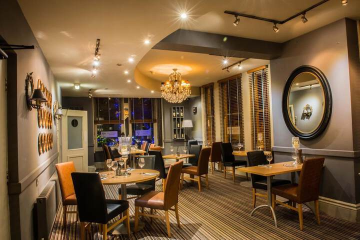Dining Photos