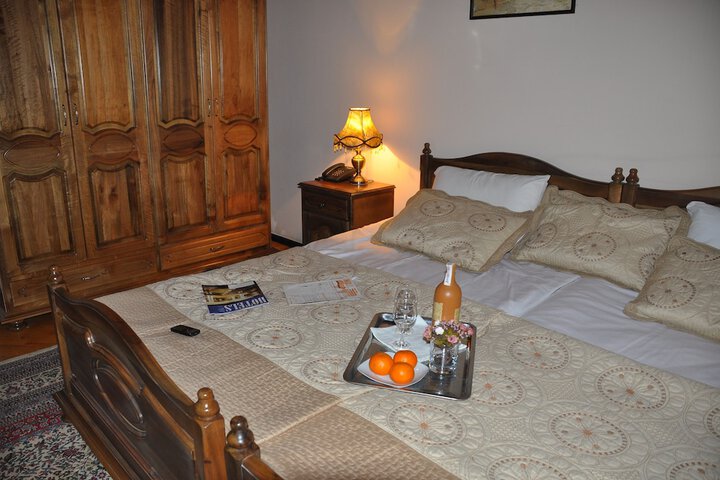 Room 16 of 31
