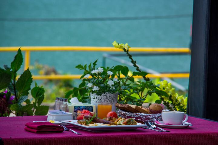 Breakfast/Coffee Service 78 of 112
