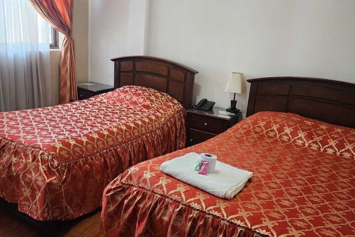 Room 13 of 39