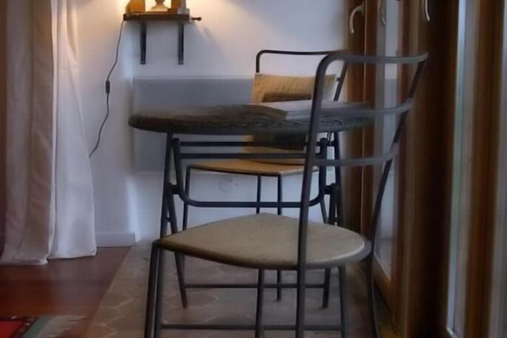 Room 8 of 31