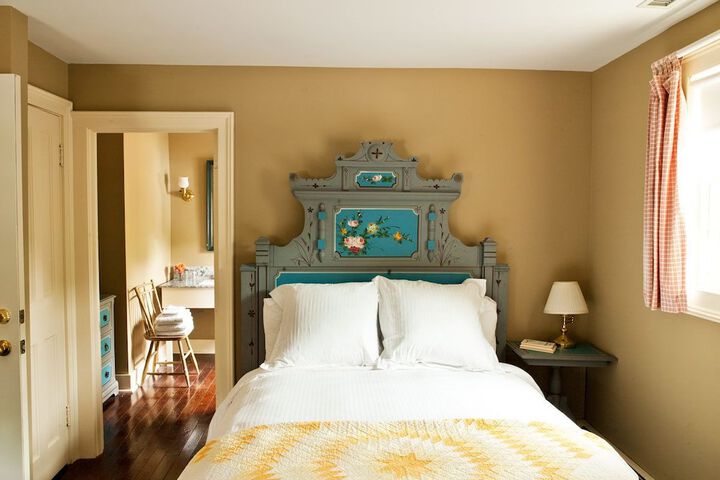 Room 3 of 35