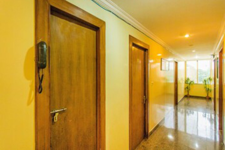 Hotel Interior 7 of 32