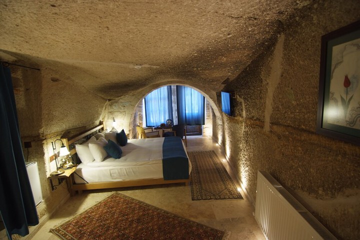 Room 11 of 116