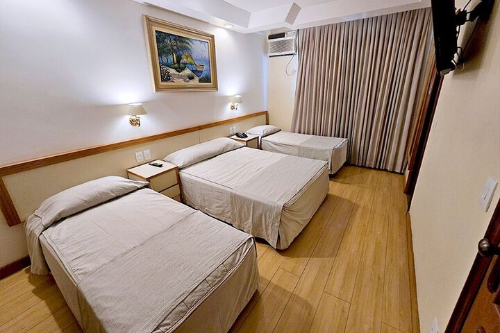 Room 43 of 115
