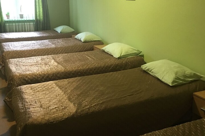 Room 10 of 68
