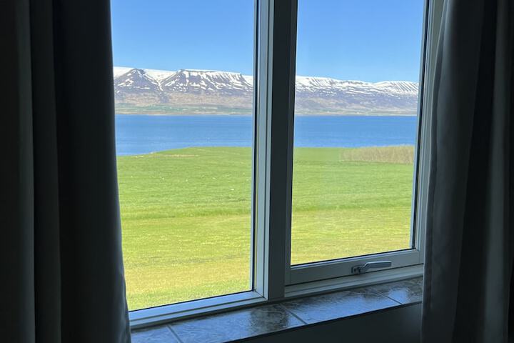 Room 11 of 68