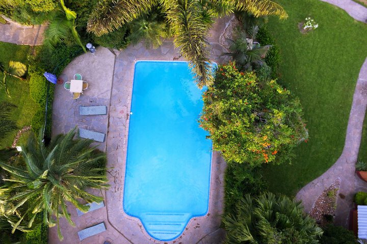 Pool Hotel