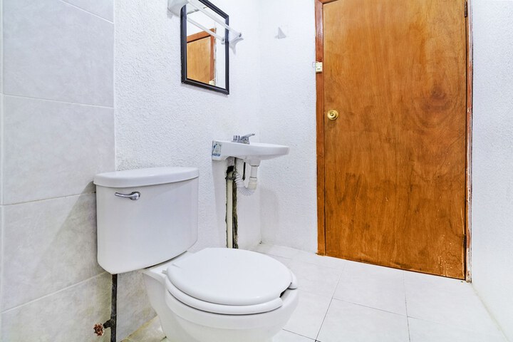 Room 20 of 25