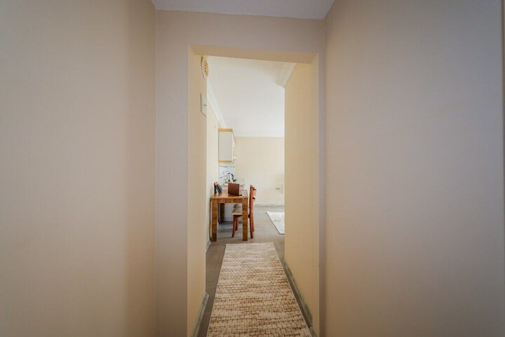 Room 90 of 136