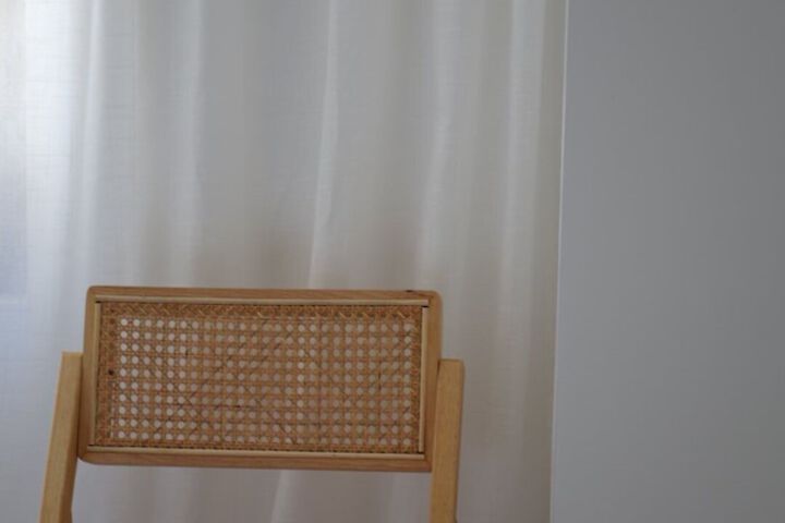 Room 53 of 193