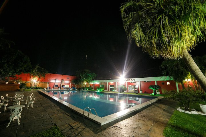 Pool 11 of 51