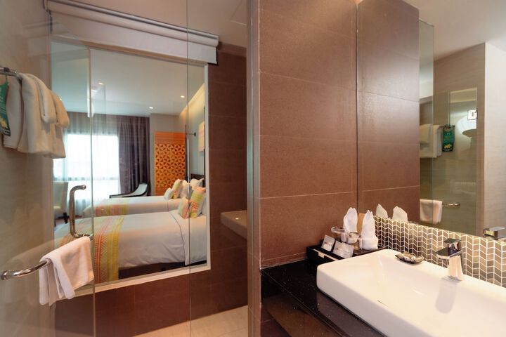 Room 74 of 125
