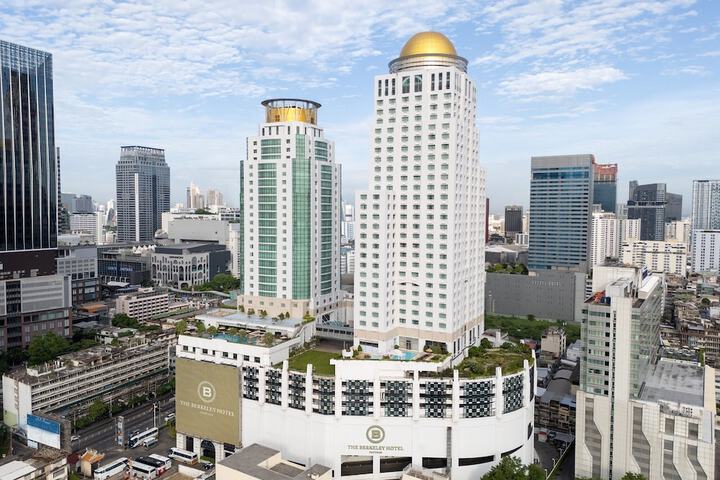 Hotel 77 of 77