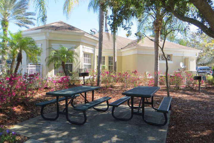 Property Grounds 27 of 29