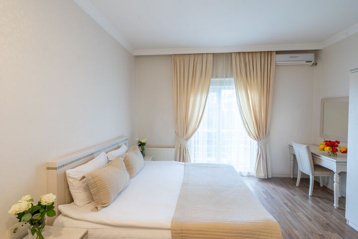 Room 15 of 119