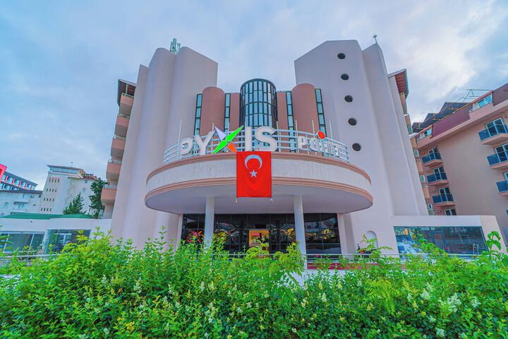 Hotel 58 of 74
