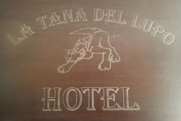 Hotel 2 of 63