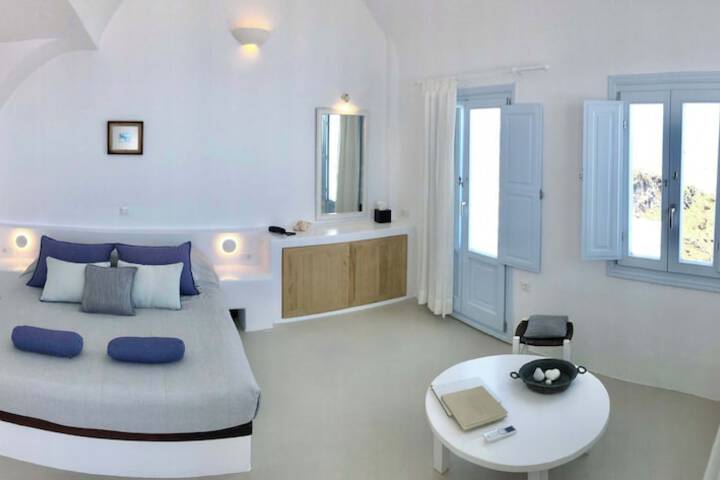Altana Heritage Suites