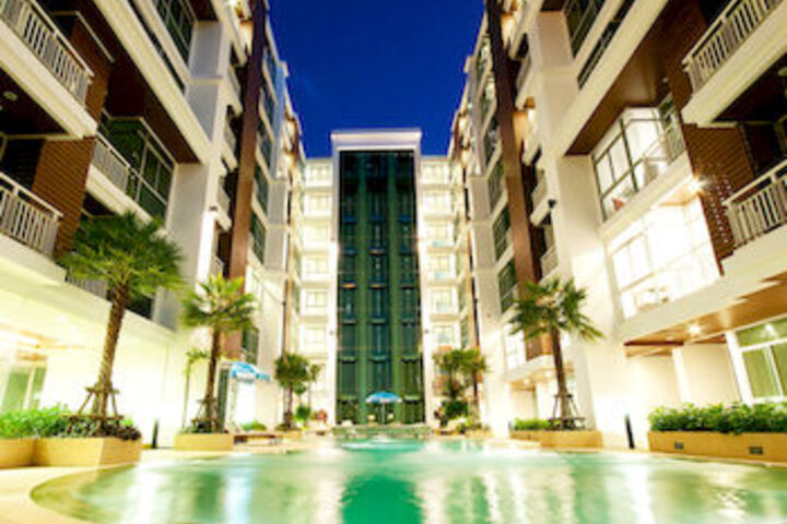 D Varee Residence Patong
