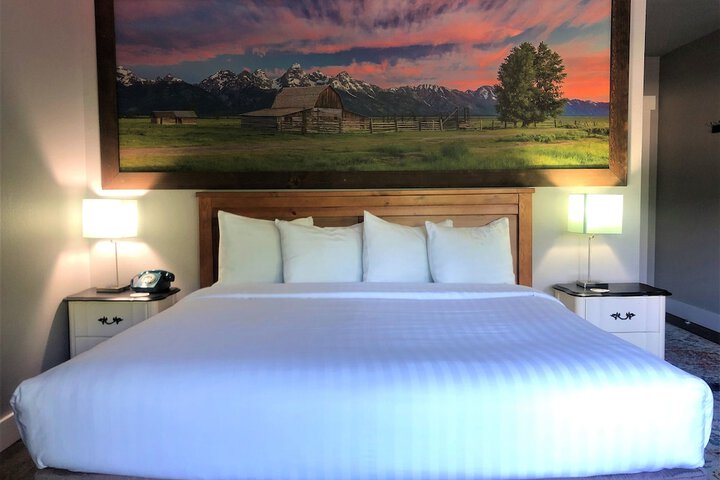 Room 4 of 86