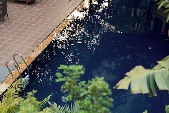 Pool 70 of 157