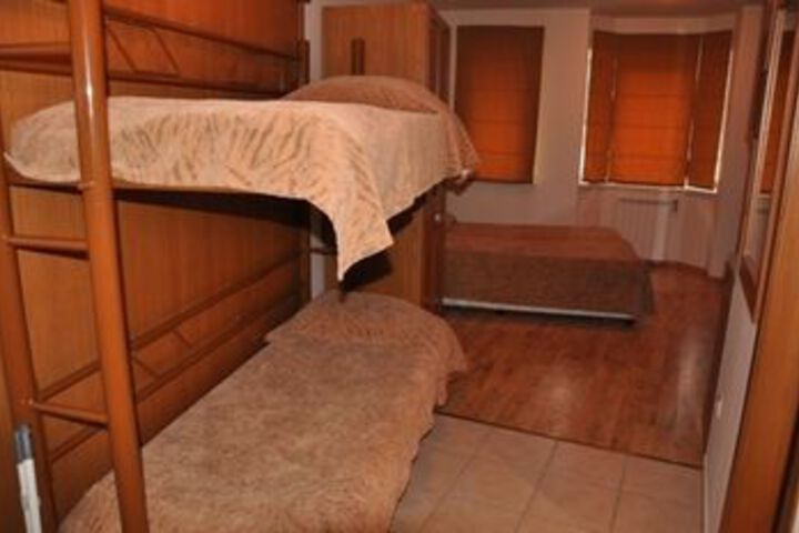 Room 13 of 23