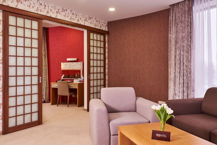 Room 22 of 74