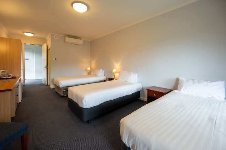 Room 69 of 210