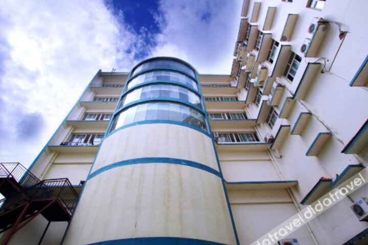Xishuangbanna Xunbang Business Hotel