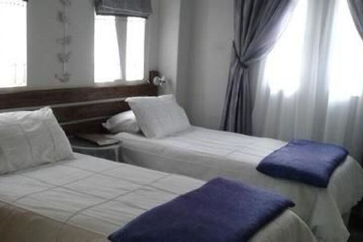 Room 18 of 49