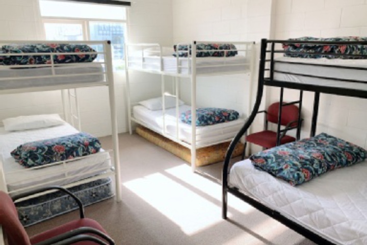 Room 83 of 216