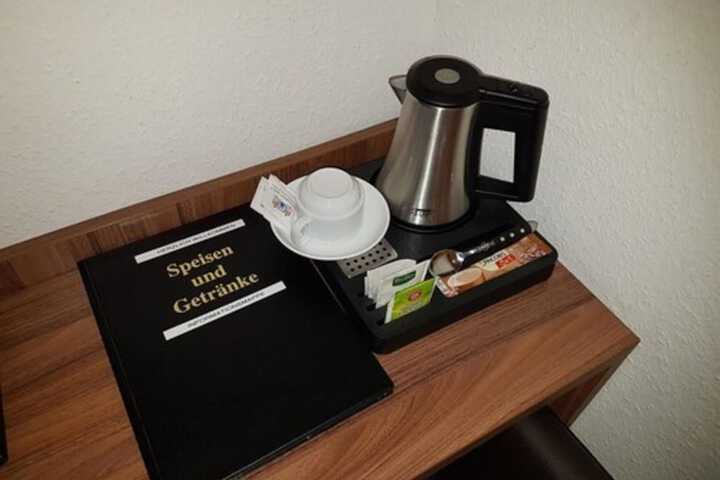 Breakfast/Coffee Service 48 of 107