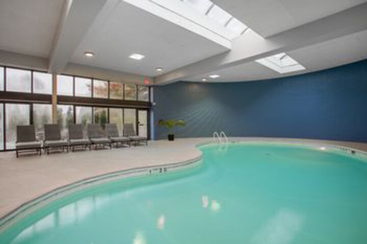 Pool 75 of 83
