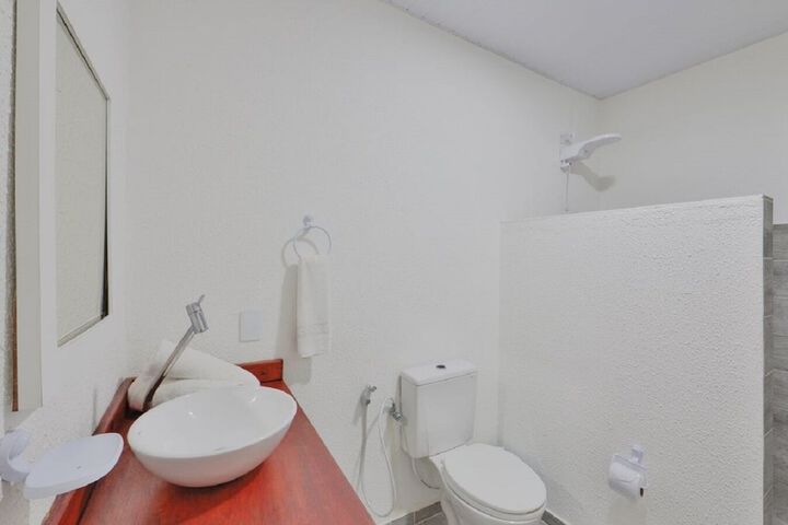 Room 195 of 274