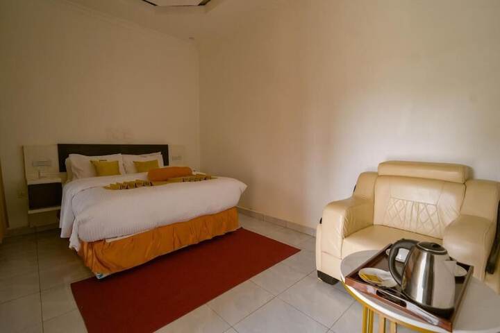 Room 14 of 46