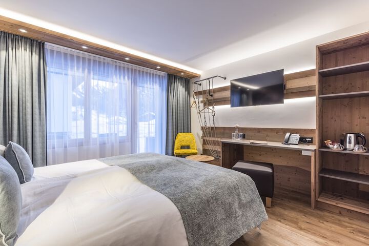 Room 35 of 117