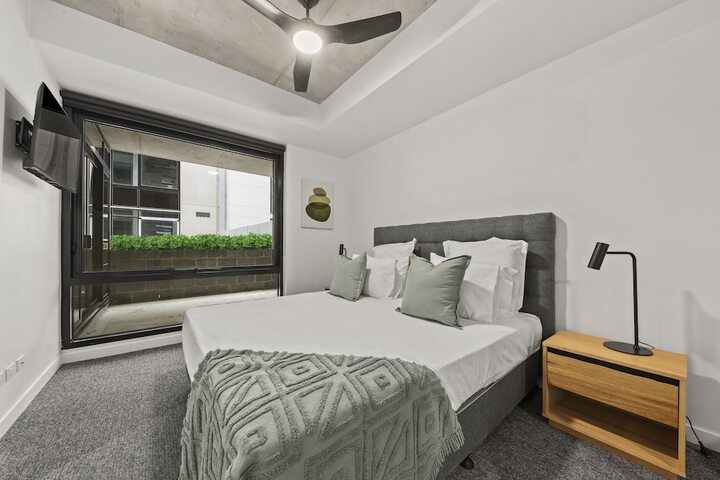 Room 5 of 43