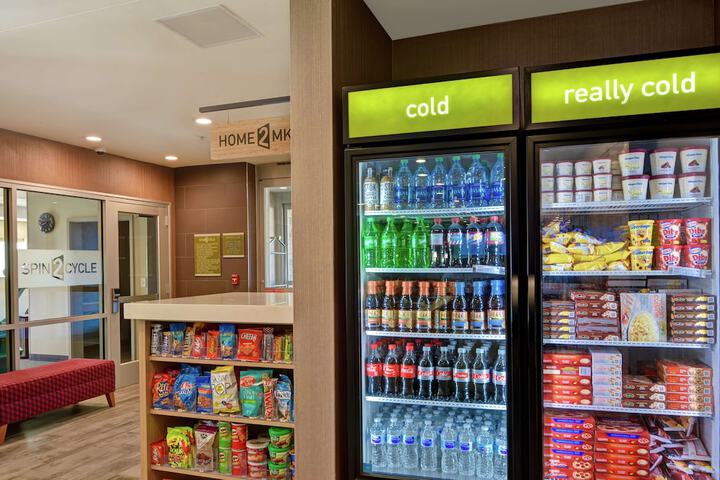 Snack bar