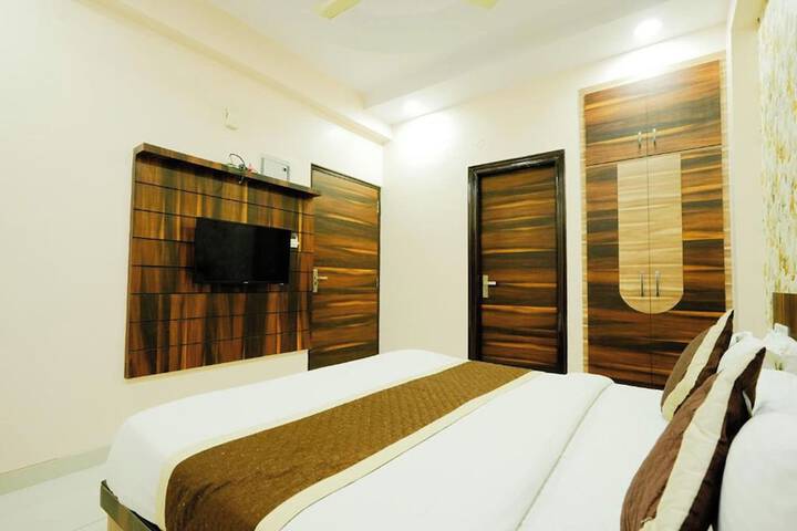 Room 14 of 54